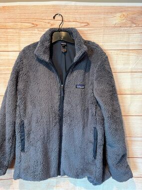Patagonia Gray Fuzzy Full-Zip Fleece Jacket
WOMENS LG
